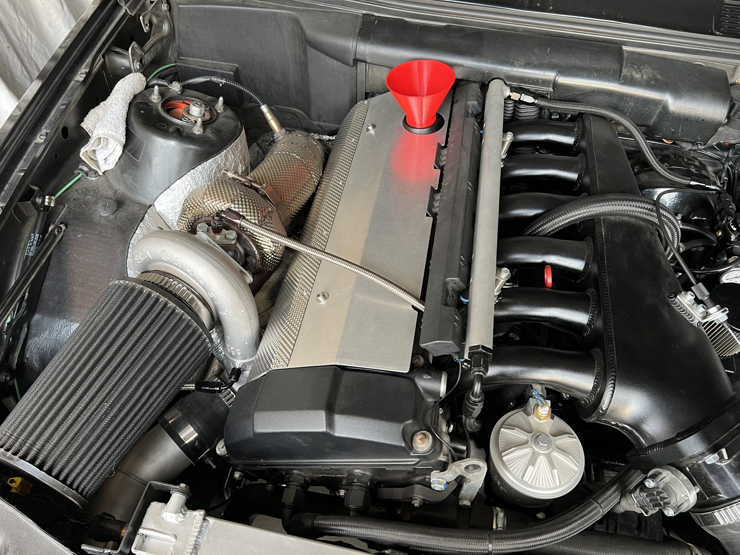 BMW E21 E30 E34 E36 E46 E60 E90 F30 Öltrichter